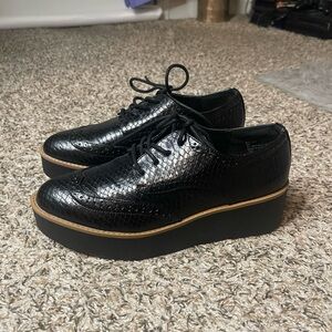 Madden Girl Black Snake/Croc Platform Oxford Shoes